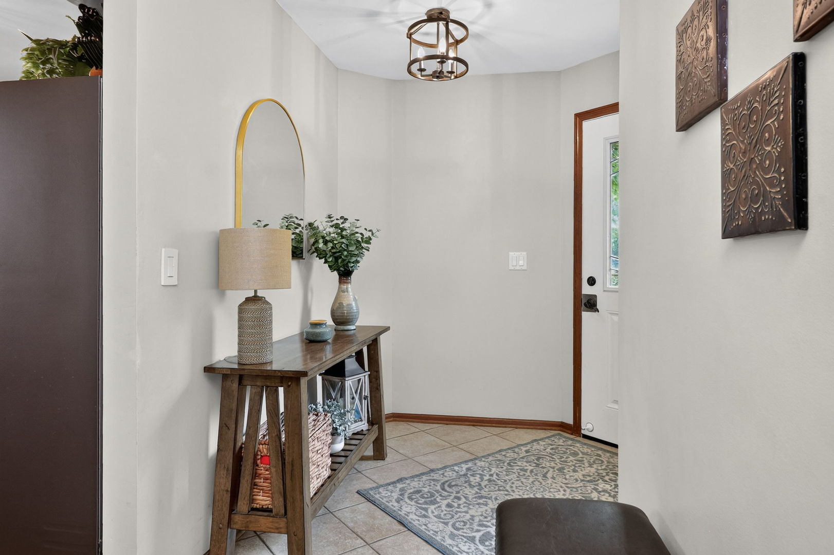 319 Jamatt Court photo 3