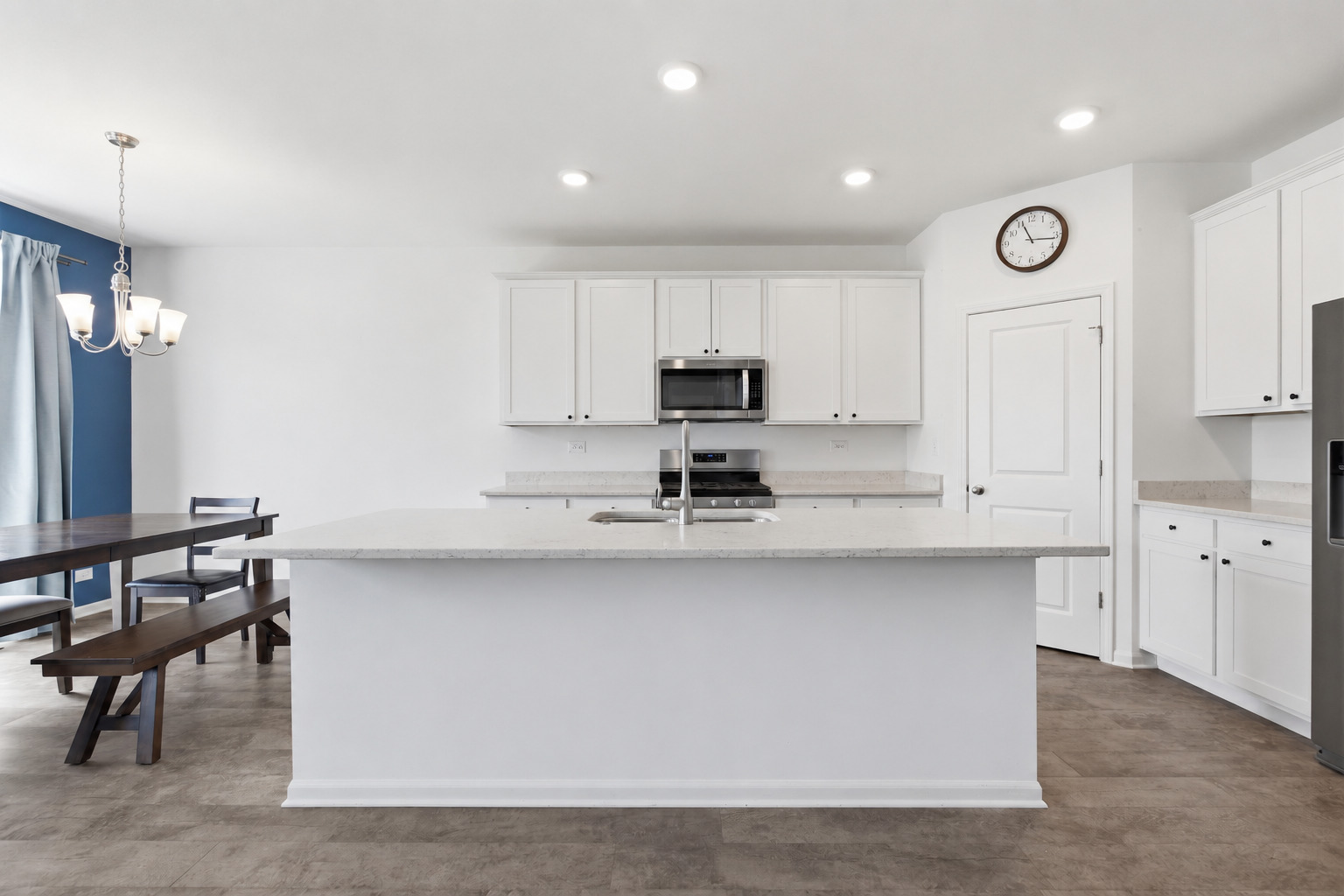 25438 W Ryan Lane photo 3