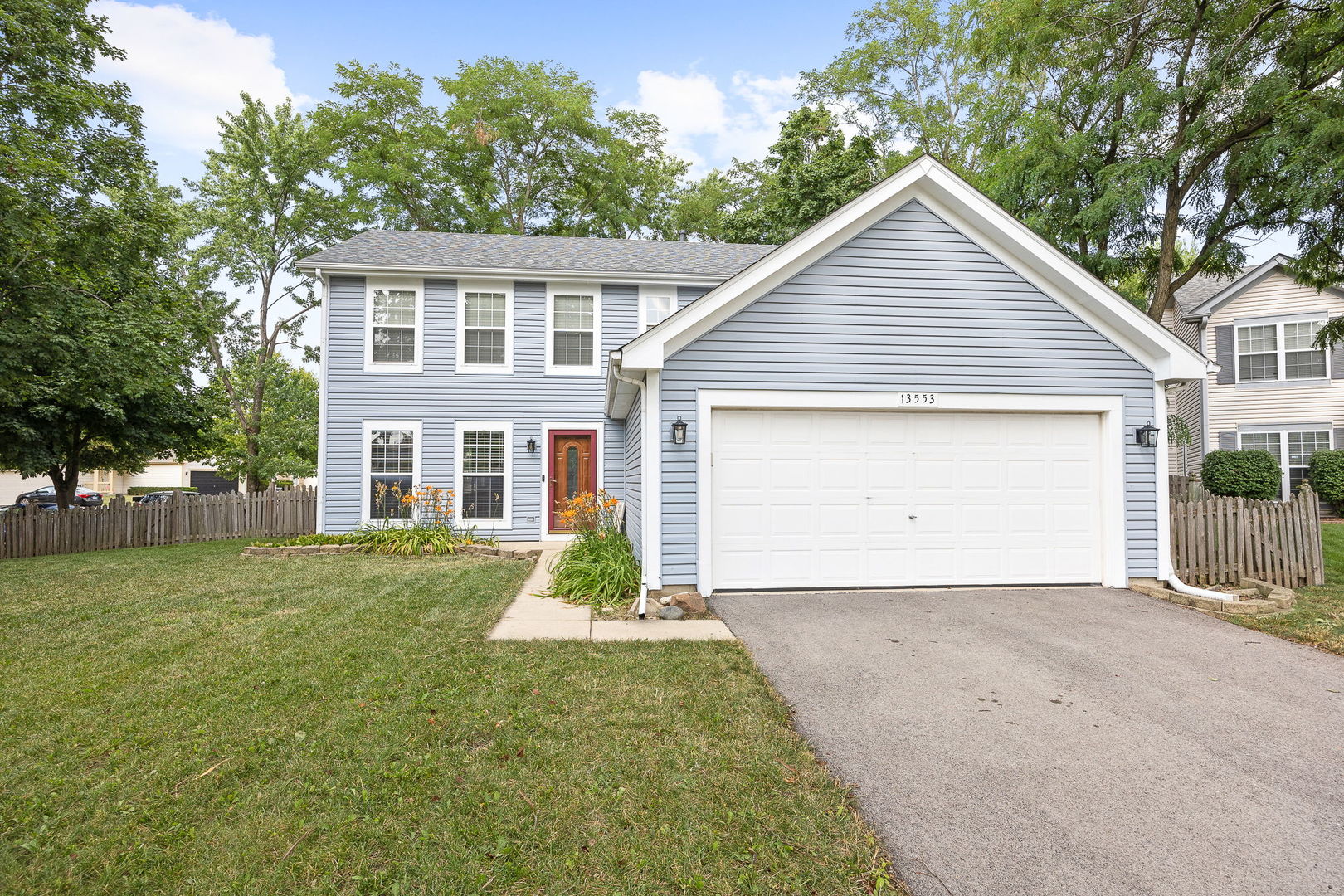 13553 S Kalamazoo Court photo 2