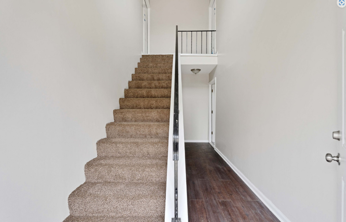 103 Harbor Drive #D photo 3