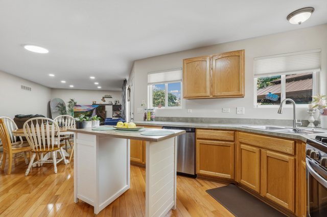 2306 Maple Ridge Drive photo 5