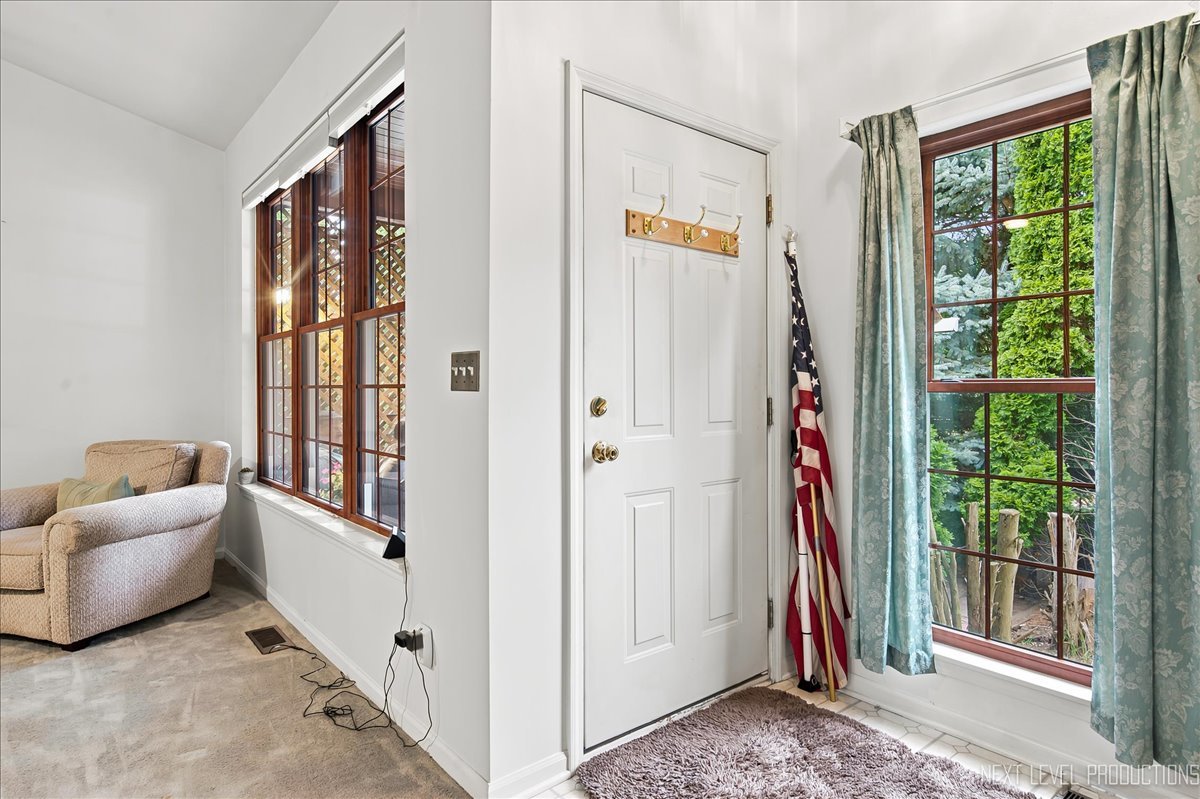 473 Barnaby Drive photo 4