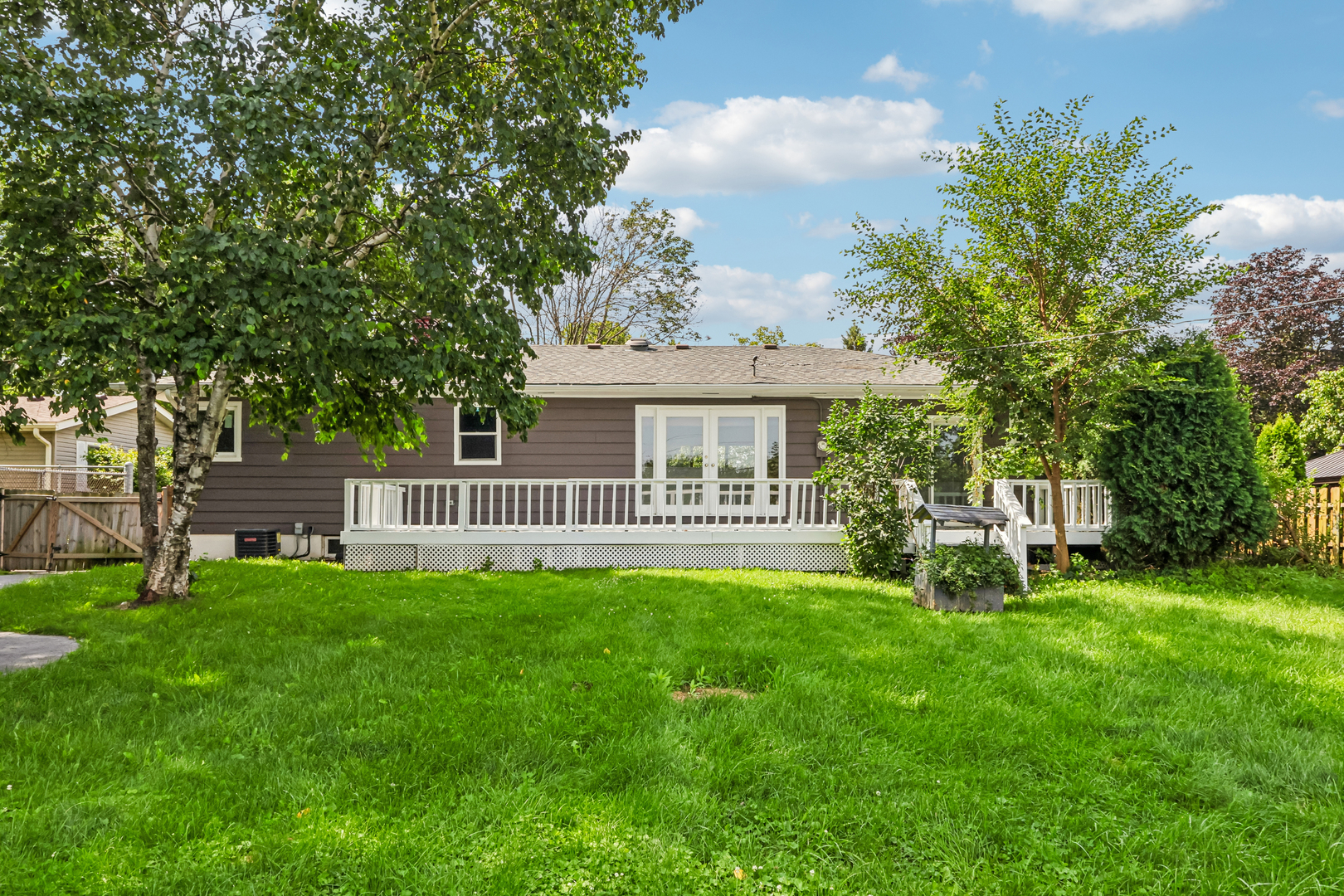 520 Woodlyn Drive photo 5
