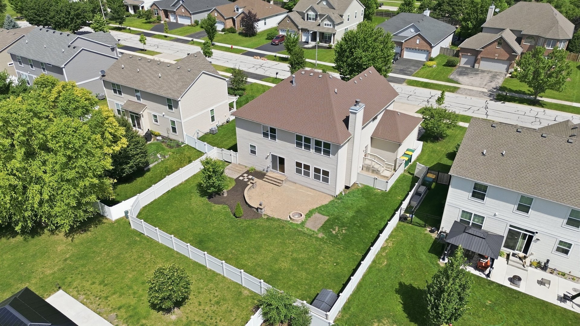 16055 Selfridge Circle photo 3