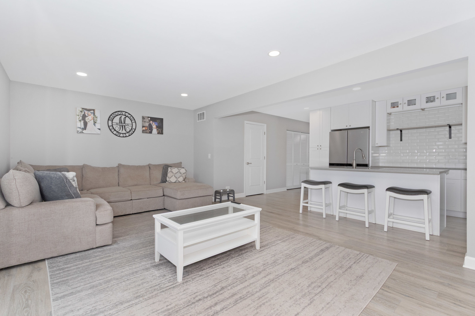 128 Farm Gate Lane photo 4