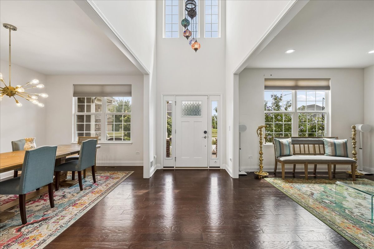 4327 Plantree Road photo 2