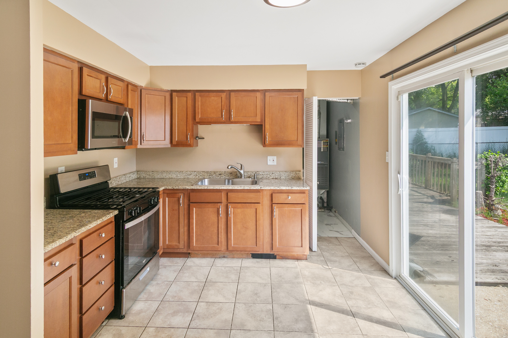 164 Galewood Drive photo 2