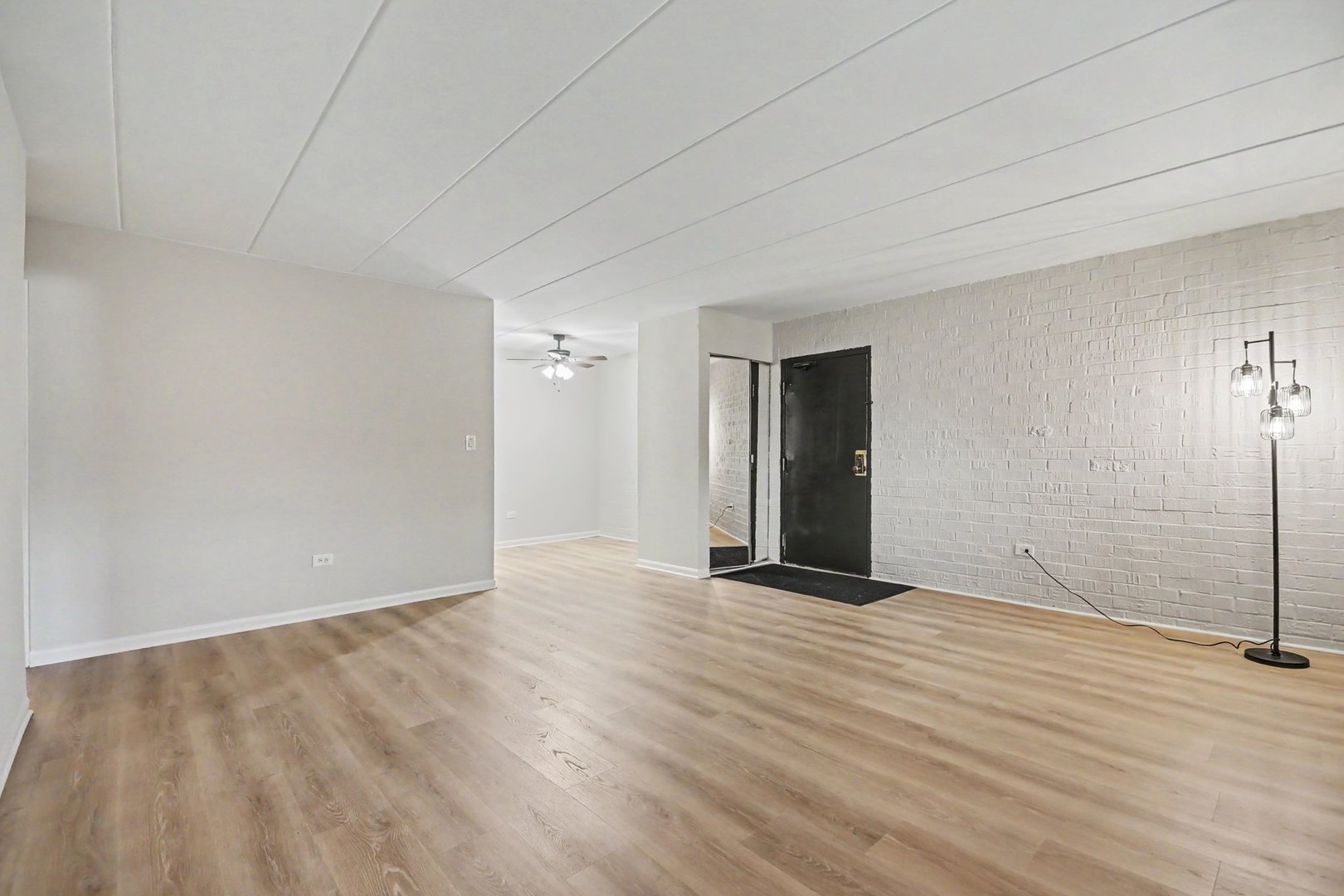 108 E BAILEY Road #B photo 2