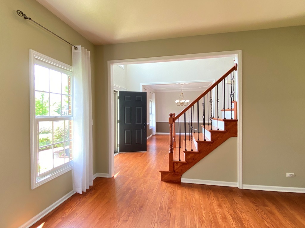 720 KENDRIDGE Court photo 4