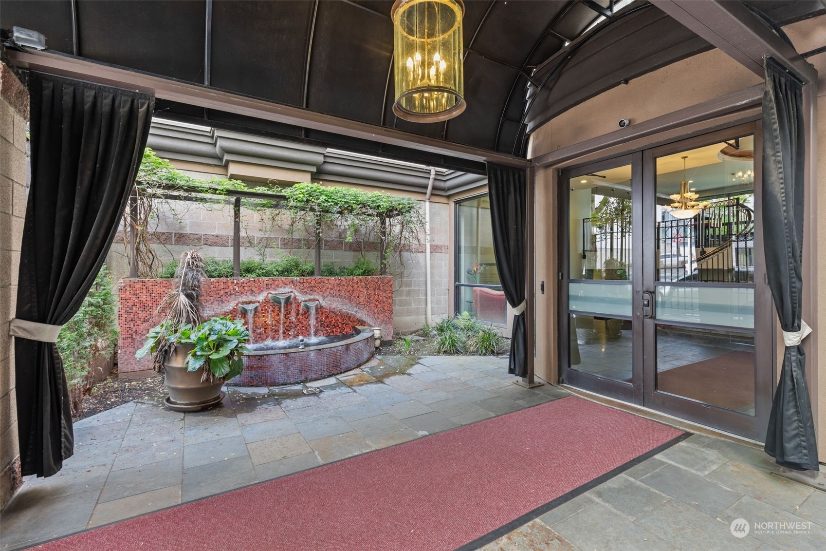 323 Queen Anne Ave N 410 Seattle Windermere Professional Partners