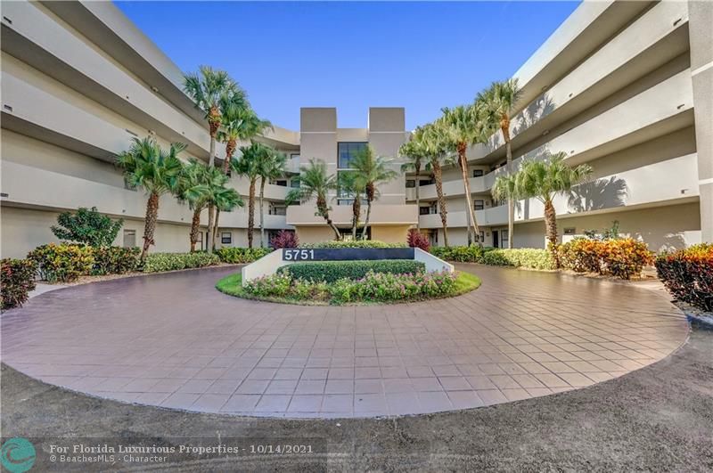 5751 Camino Del Sol #301
