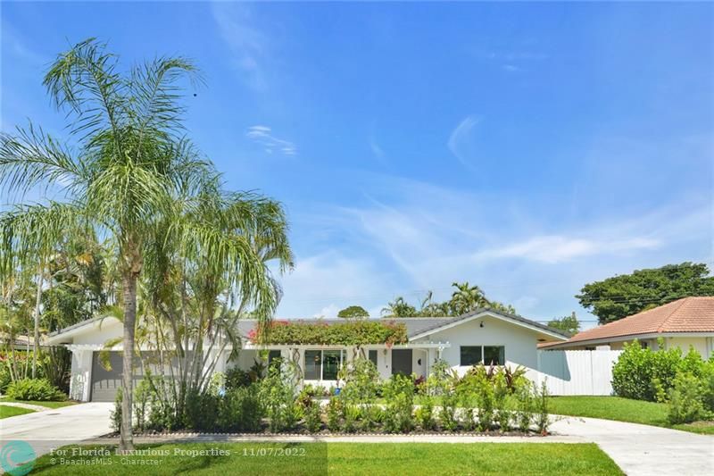 661 SW 8th Ter