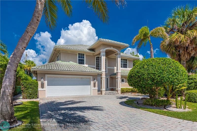 2999 Banyan Rd