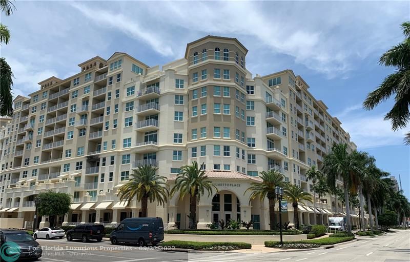 99 SE Mizner Blvd #629