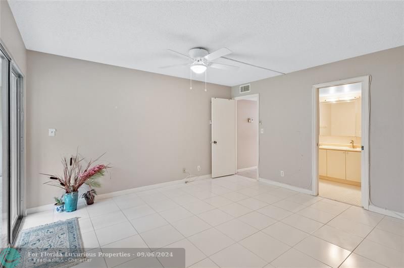 2301 Lucaya Ln D1, Coconut Creek MLSF10401460 Wynmoor Real