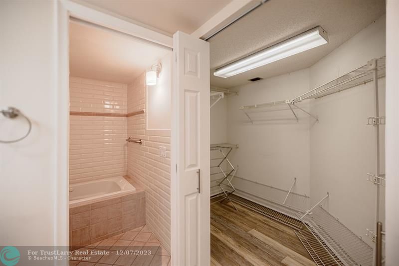 1703 Andros Isle H1, Coconut Creek MLSF10412986 Wynmoor Real