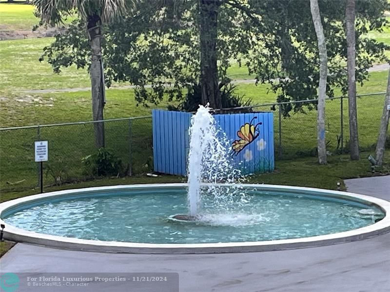 Photo: 19 of 36