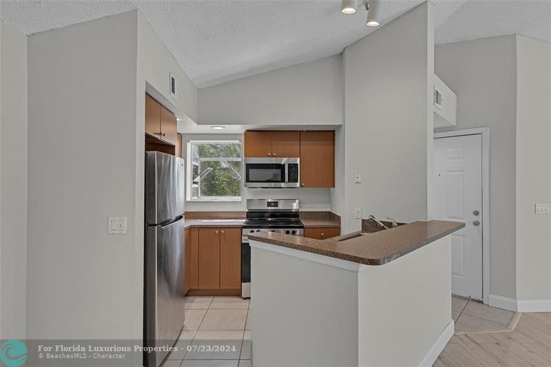 3310 Pinewalk Dr N 1827, Margate MLSF10452583 Wynmoor Real