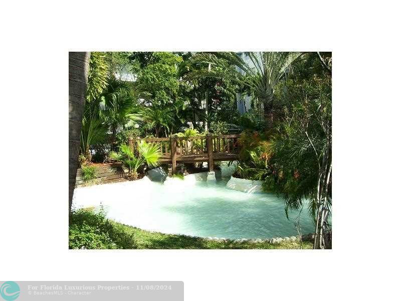 5321 NE 24th Ter #512A