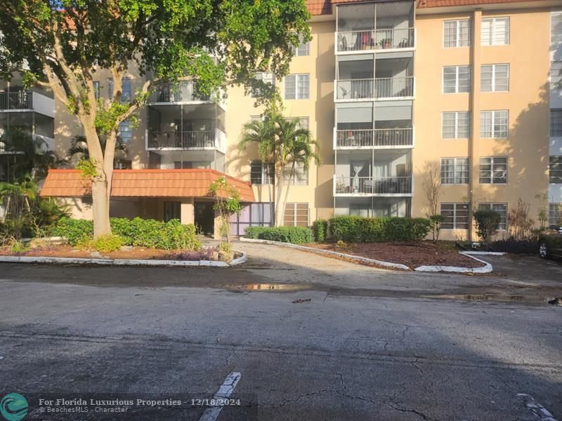 4160 Inverrary Dr #311