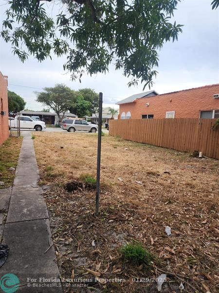 Lake Worth Beach, FL - 0