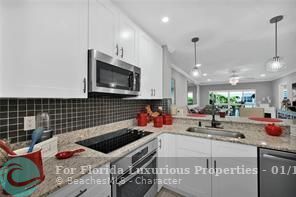 Photo: 20 of 60