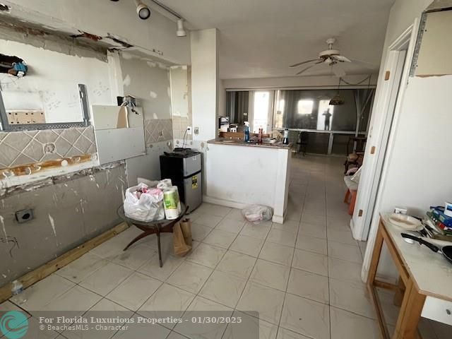 Photo: 19 of 26