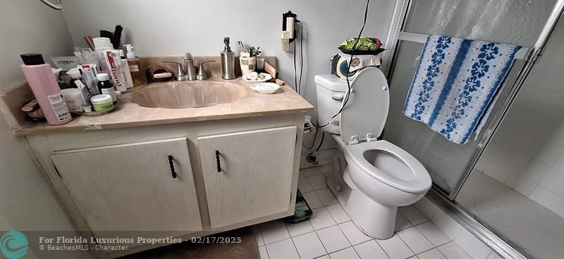 Photo: 19 of 21