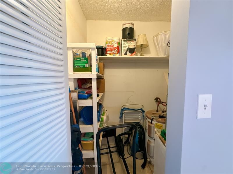 Photo: 14 of 20