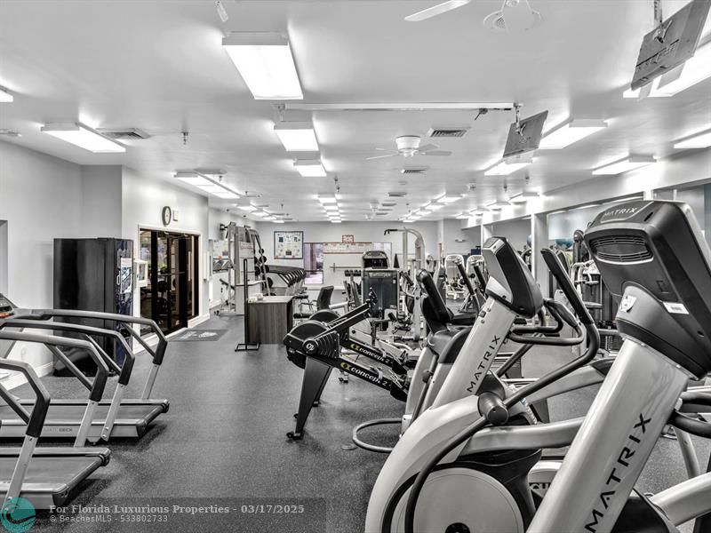 Photo: 67 of 72
