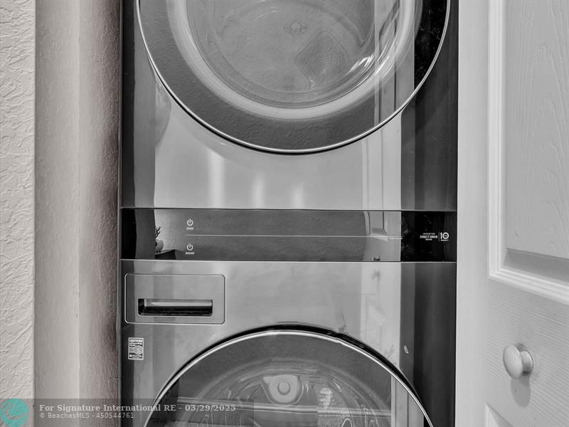 Photo: 38 of 54