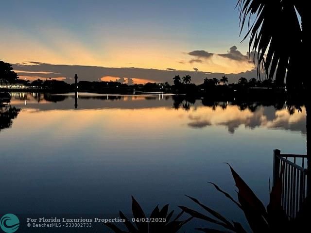 Photo: 41 of 62
