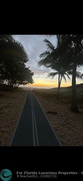 Photo: 23 of 23