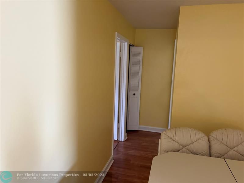Photo: 59 of 93