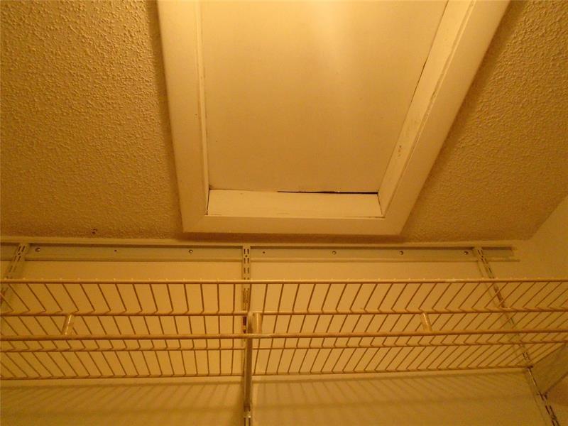 Photo: 25 of 36