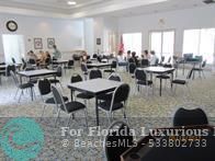 Photo: 17 of 22
