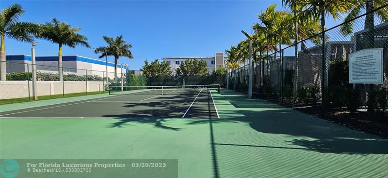 Photo: 39 of 47