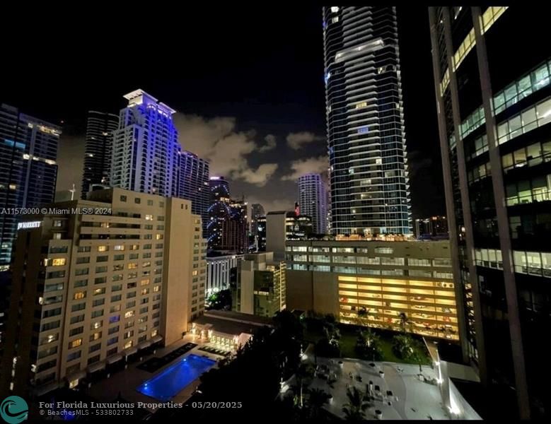 Photo: 26 of 53