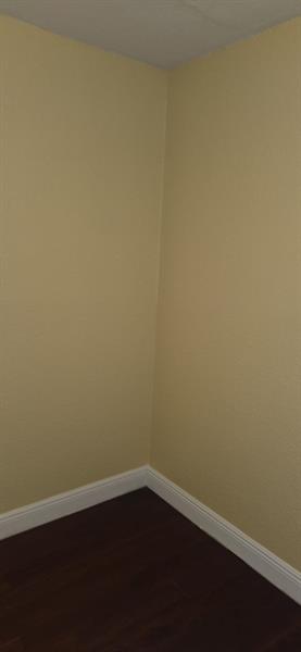 Photo: 20 of 28