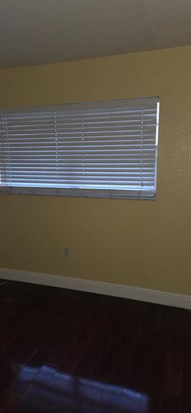 Photo: 26 of 28