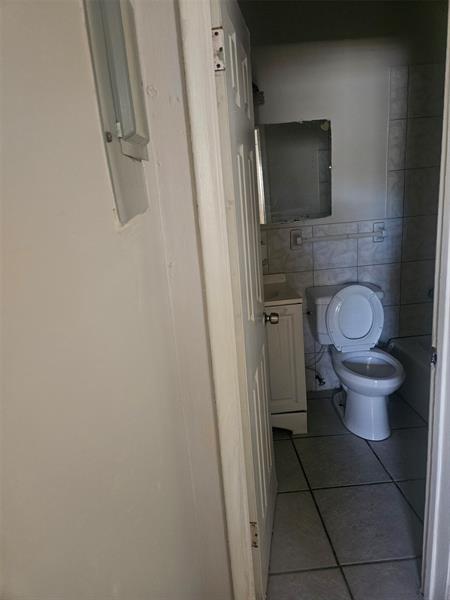 Photo: 5 of 5