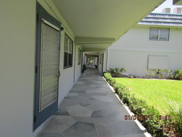 Photo: 18 of 28