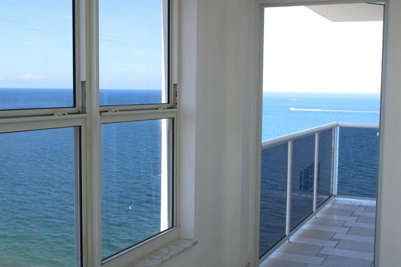 3500 Galt Ocean Dr #2212A