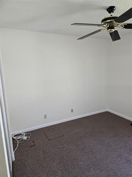 Photo: 15 of 21