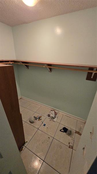 Photo: 8 of 14