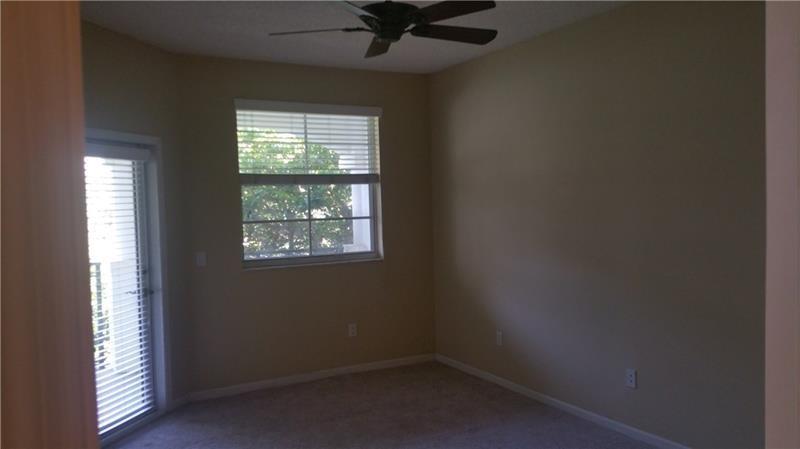 Photo: 15 of 21