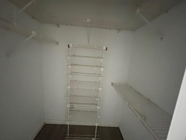 Photo: 9 of 20