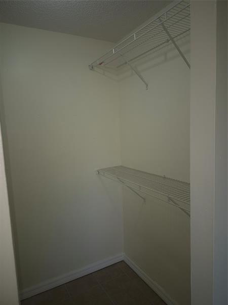 Photo: 15 of 21