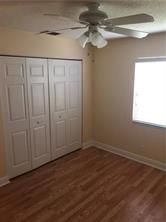 Photo: 4 of 6