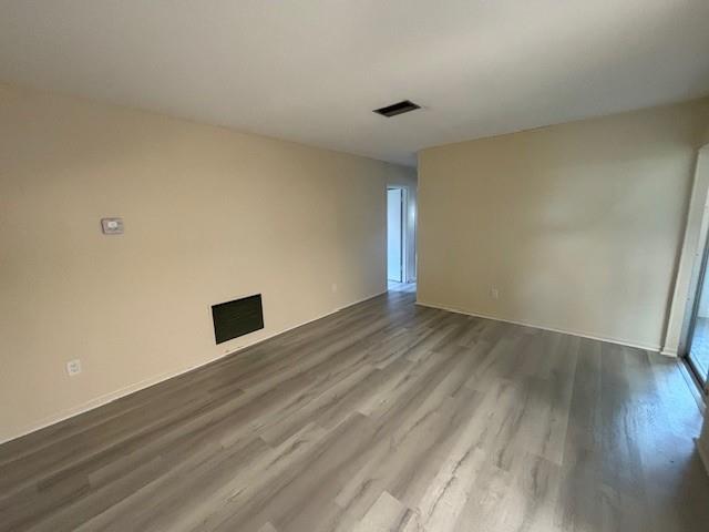 Photo: 10 of 20